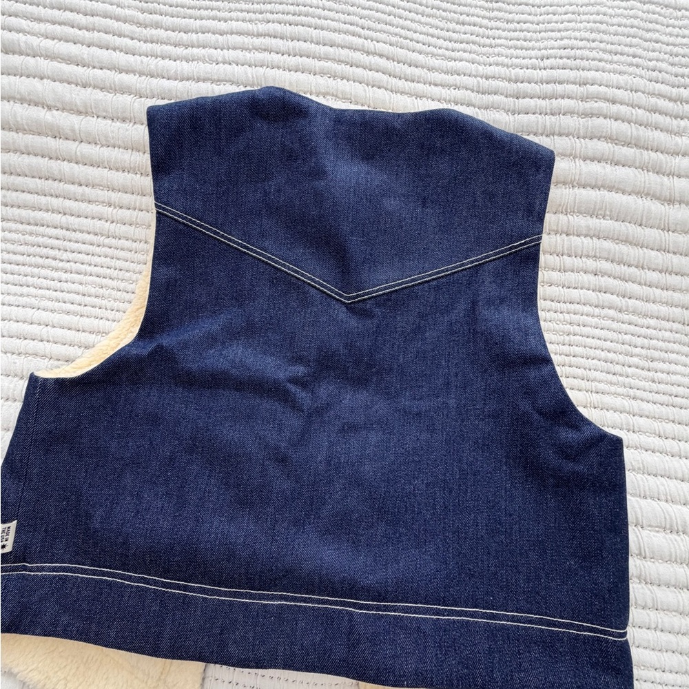 Navy Denim Sherpa-Lined Vest - Picture 5 of 7